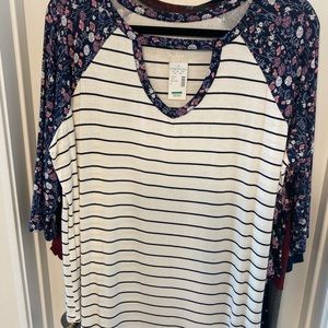 NWT Maurice’s top
